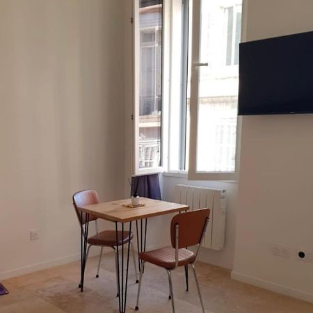Central And Comfortable Studio, Near Train Station Marseille Exterior photo